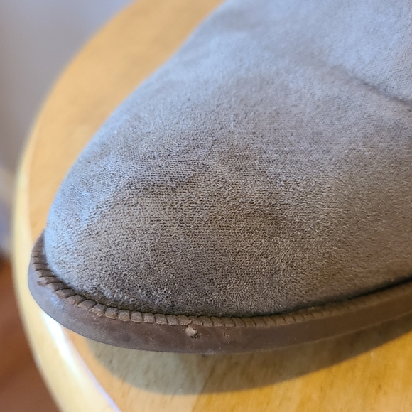 Qupid Taupe tan suede ankle booties 7.5 - Picture 4 of 9